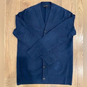 Men’s Banana Republic cardigan.